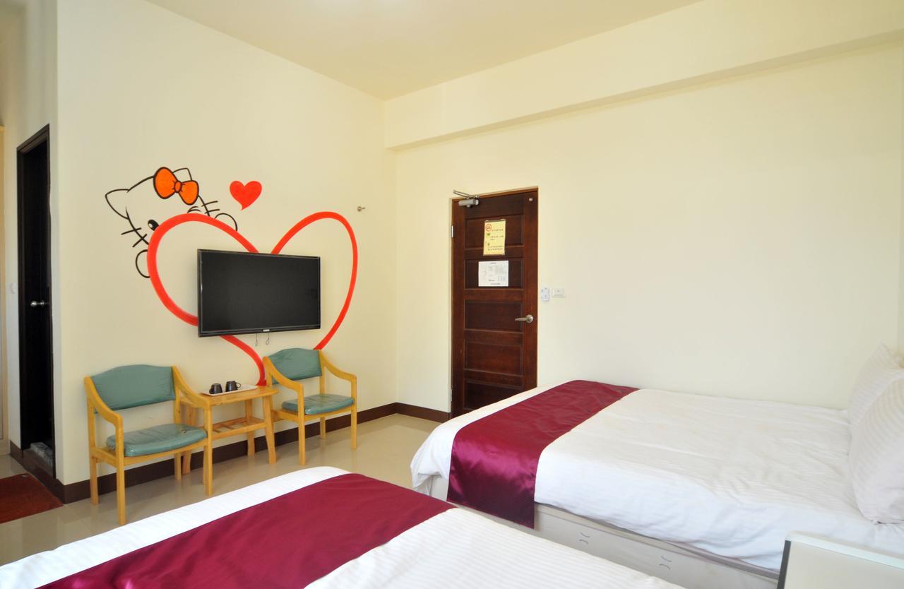 Lin Yuan Bicycle Homestay Taitung Bagian luar foto