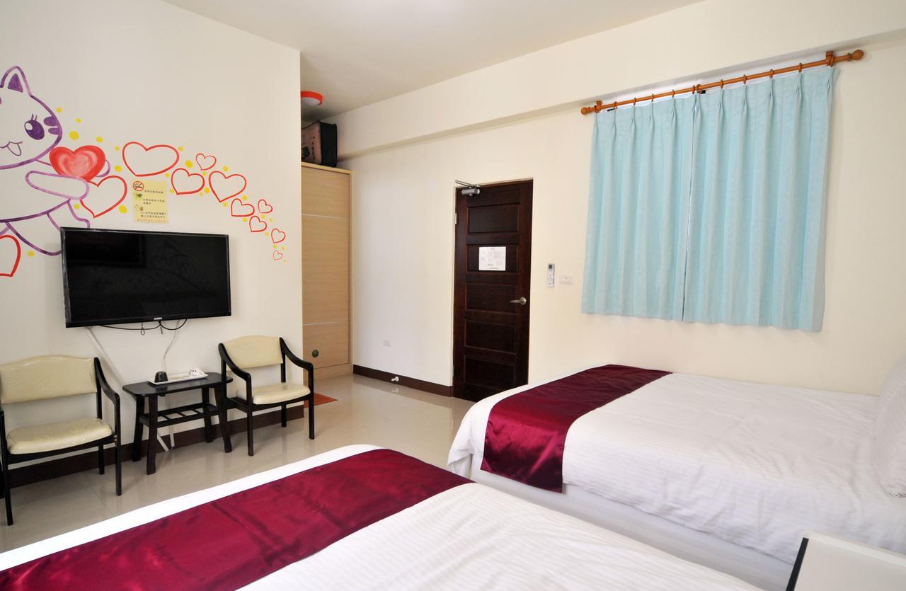 Lin Yuan Bicycle Homestay Taitung Bagian luar foto