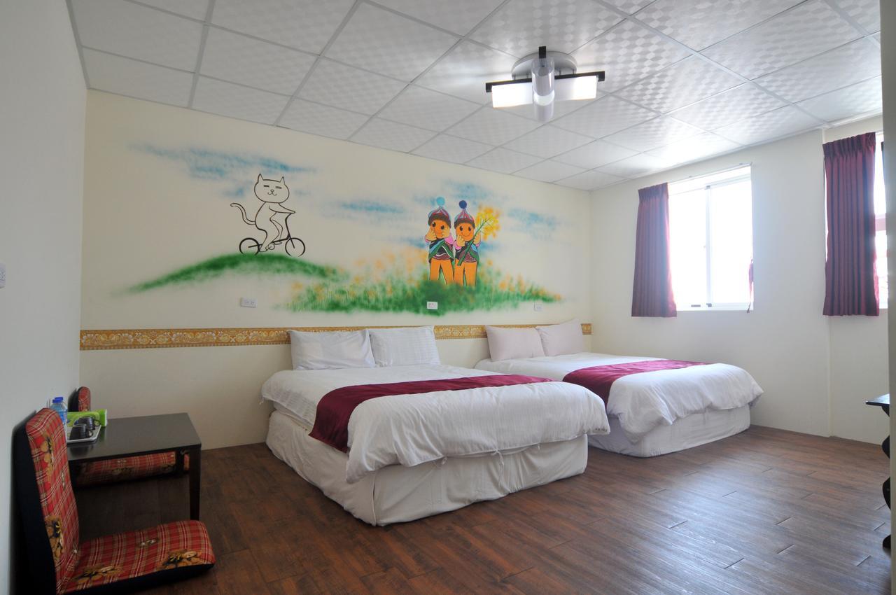 Lin Yuan Bicycle Homestay Taitung Bagian luar foto